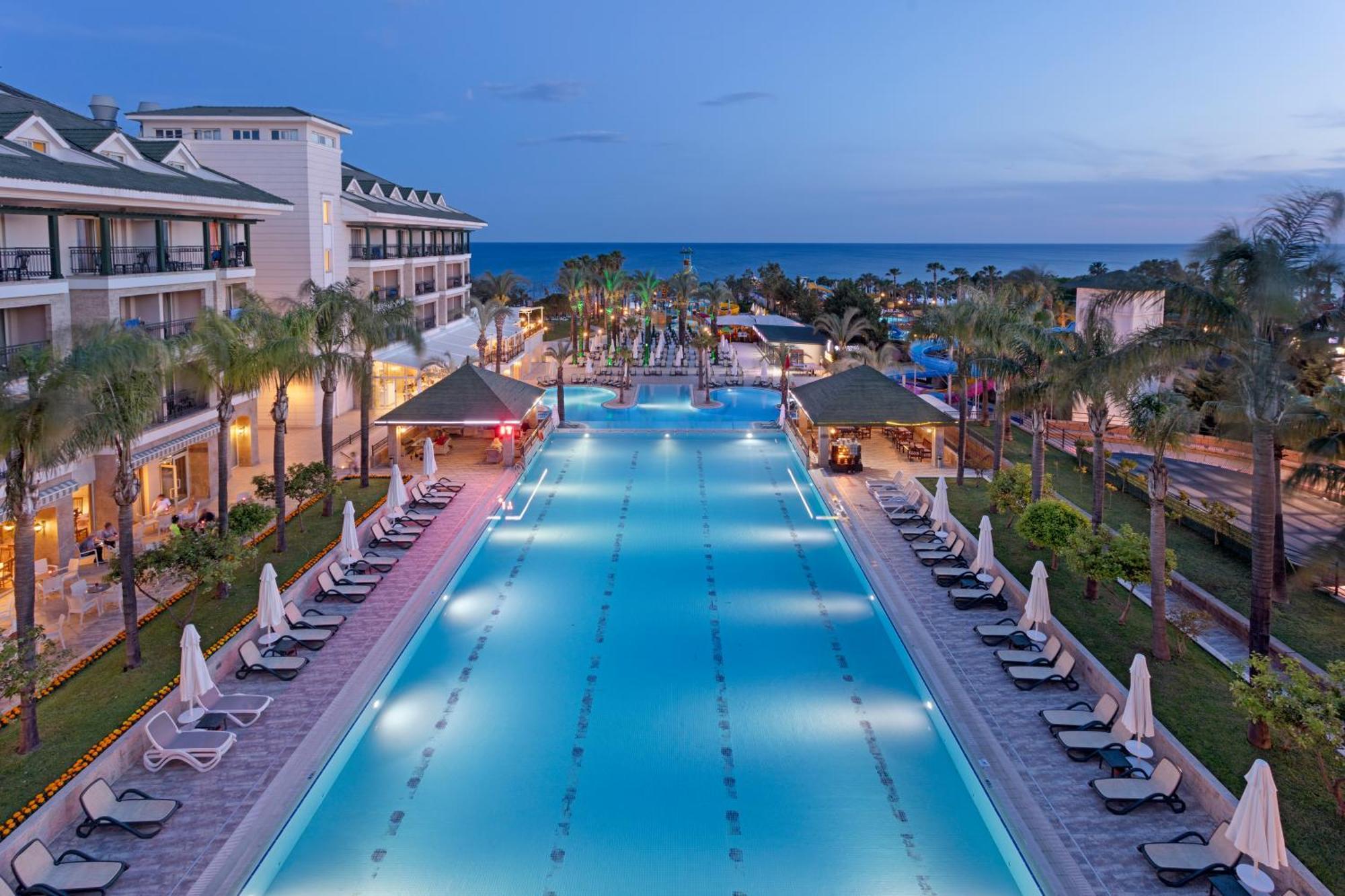 Dobedan Beach Resort Comfort "Ex Brand Alva Donna Beach Resort Comfort" Σιντέ Εξωτερικό φωτογραφία
